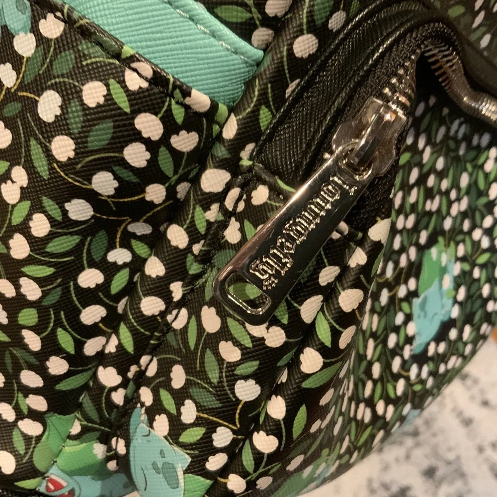 Loungefly Mini Backpack ~ BULBASAUR ~ Pokemon Loungefly‎ Backpack EUC